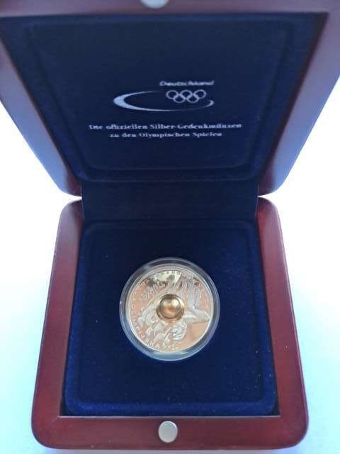 10 zł Pekin 2008 r kula