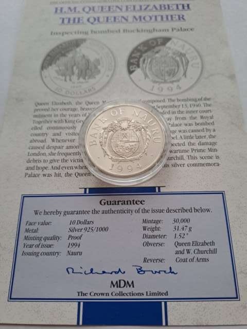 Nauru 10 dolarów Pałac Buckingham 1994 r proof