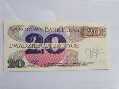 Banknot 20 zł Romuald Traugutt 1982 r seria M Banknot 20 zł Romuald Traugutt 1982 r seria M